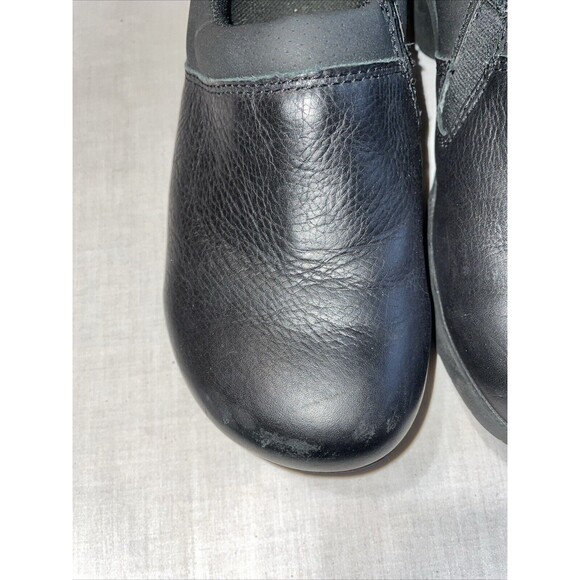 Keen Women’s Casual Shoes Size 7.5 M Black Leather Hiking Outdoors Comfort - Picture 8 of 12